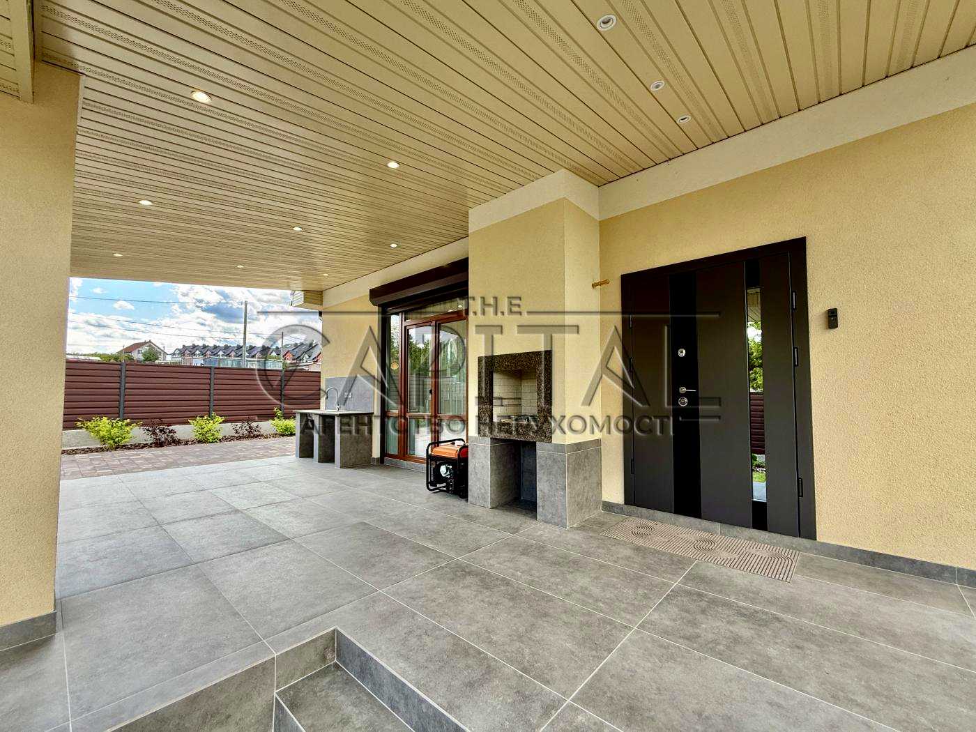 1878284945860144