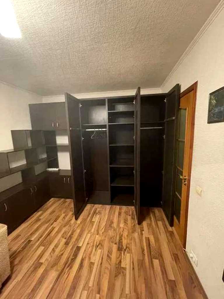 1878288608594329