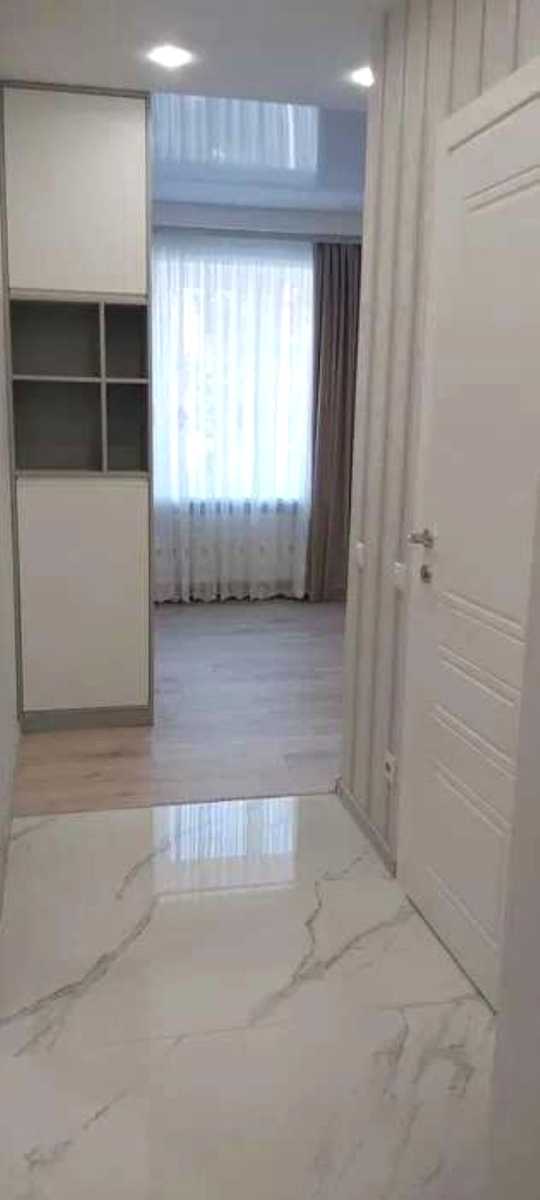 1878289675094609