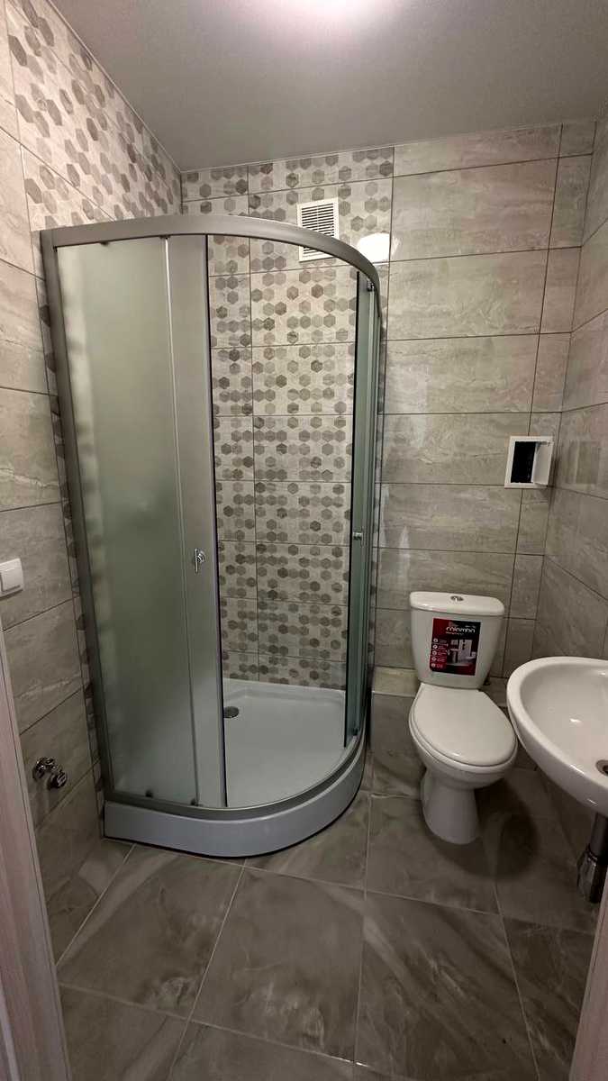 1878290264005962