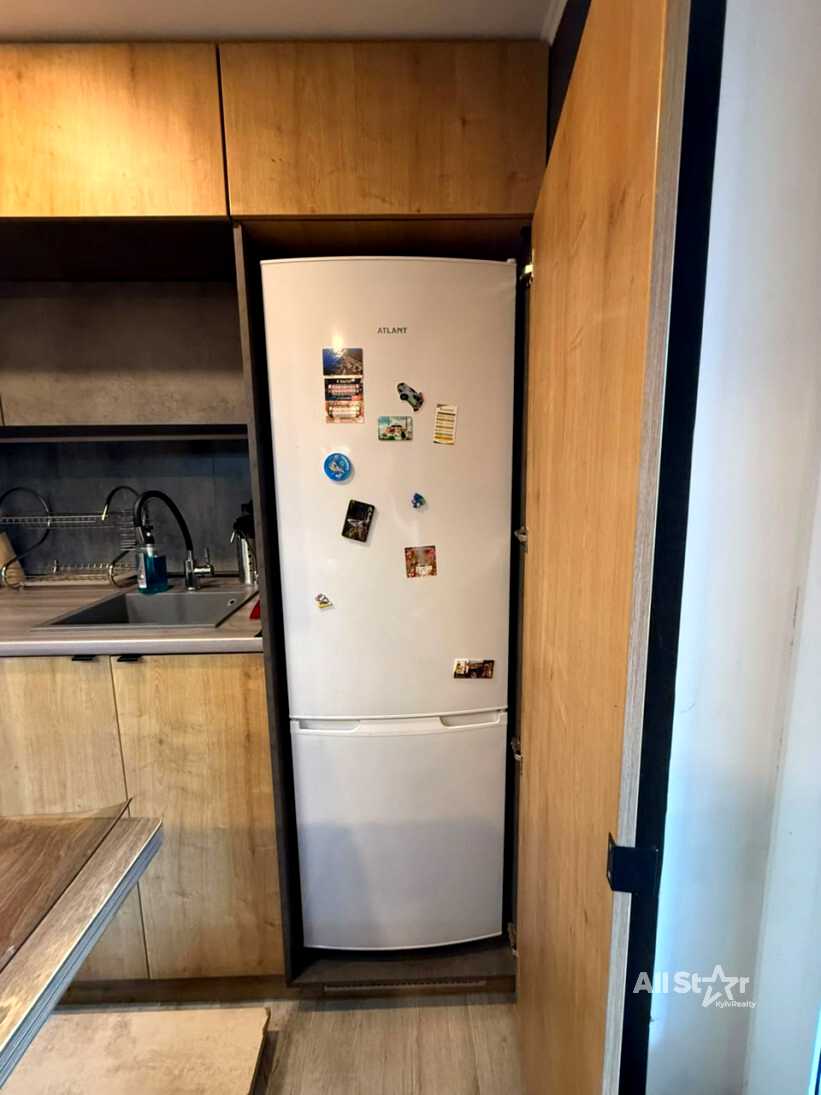 1878293001678889