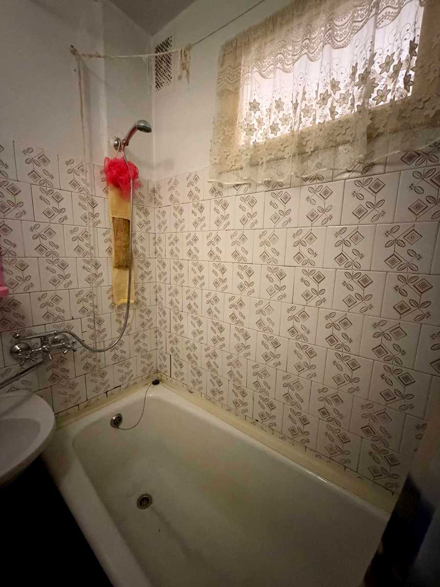 1878293378879192