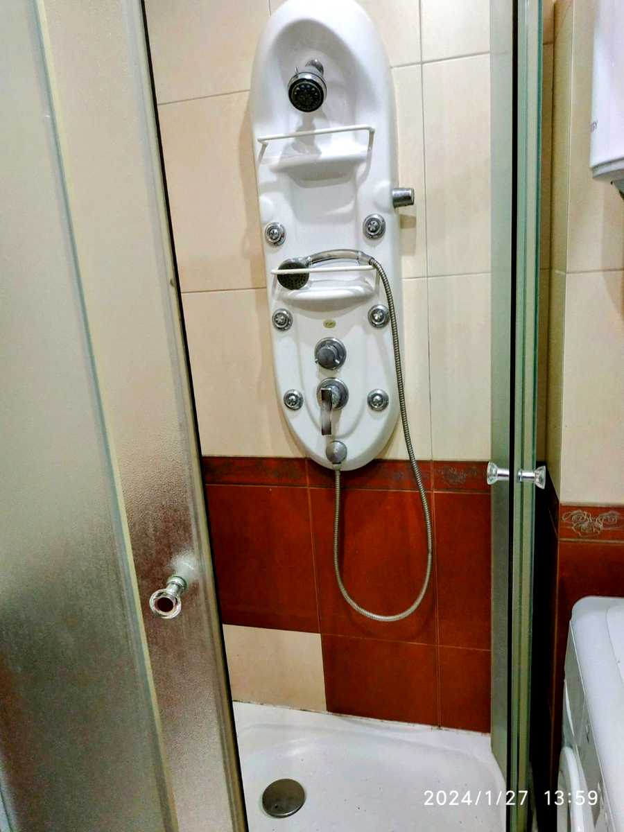 1878293618965648