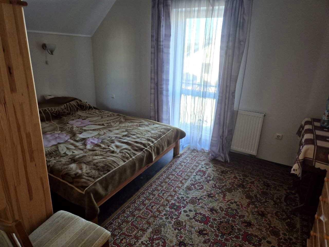 1878295706847553