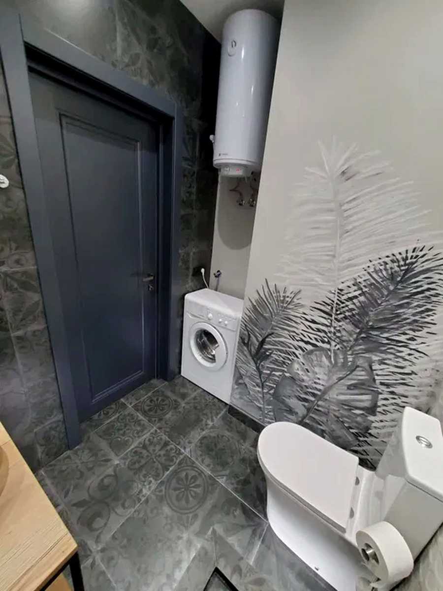 1878295757066152