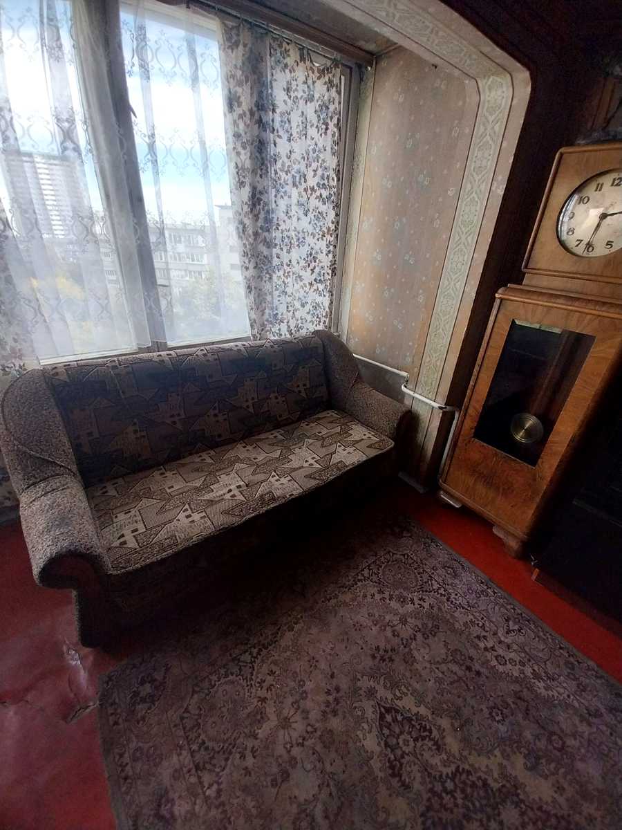 1878295793392344