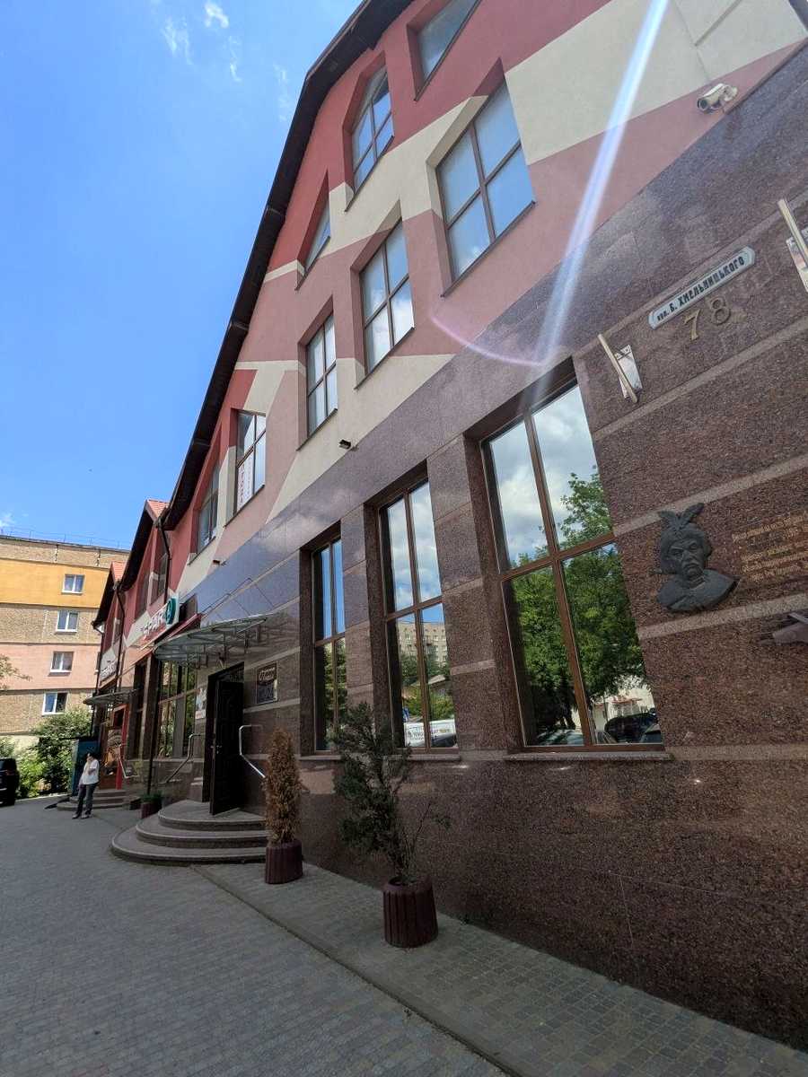 1878295866411986