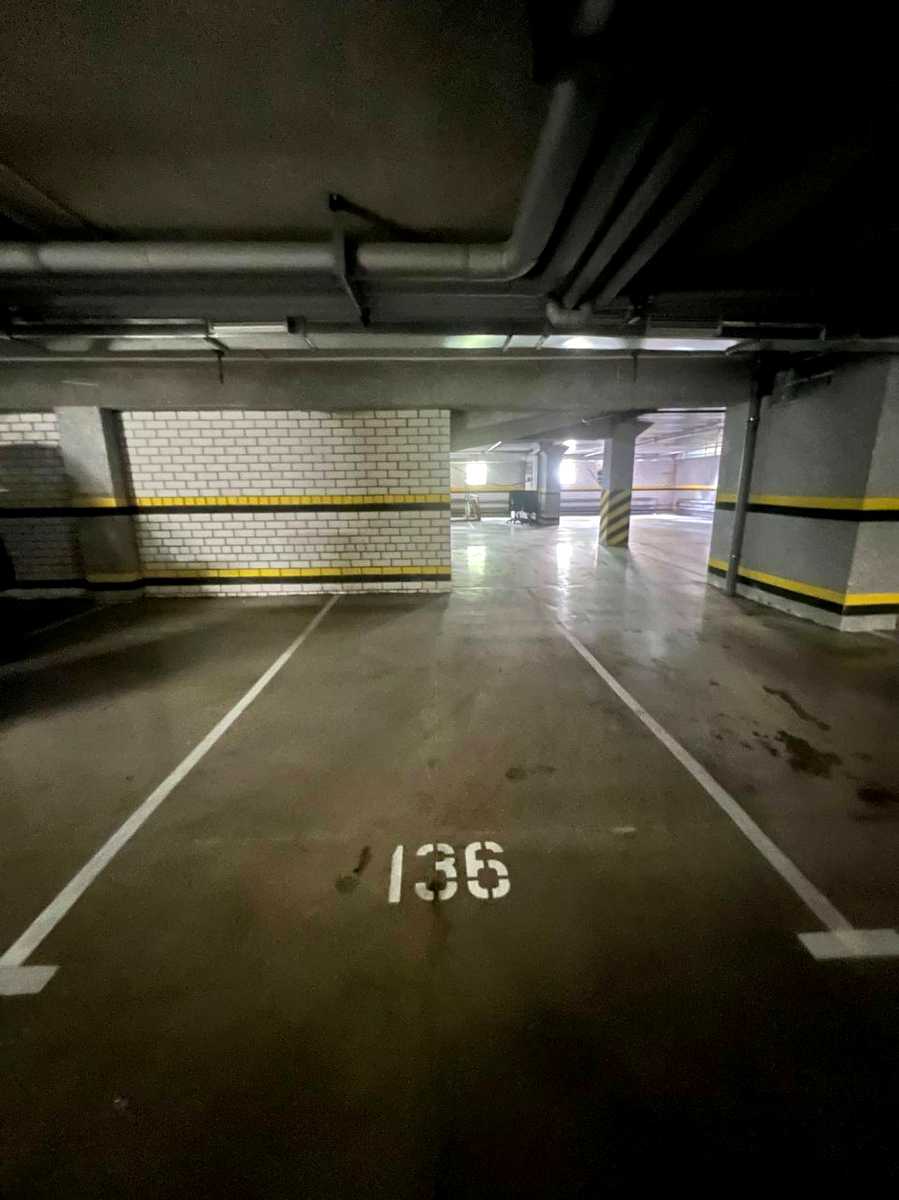 1878296549119952