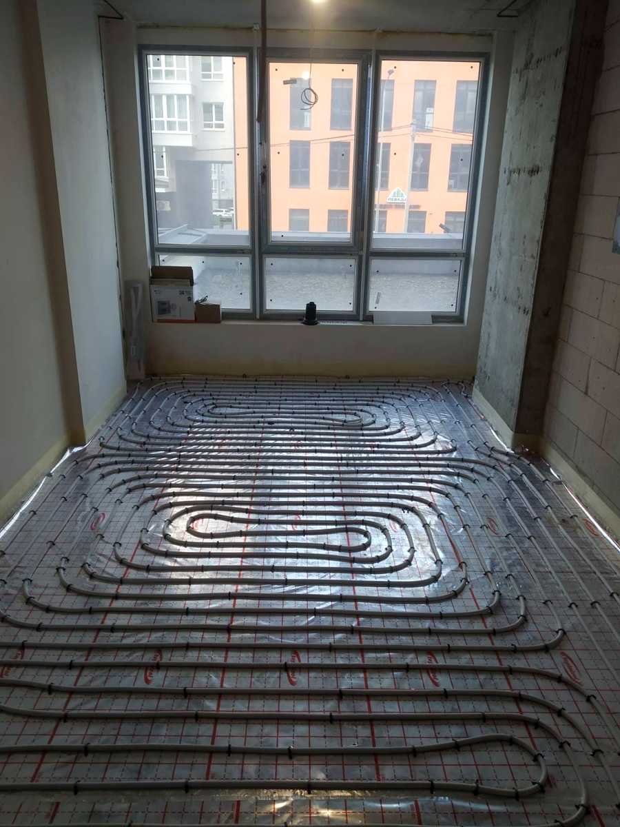 1878296849335112