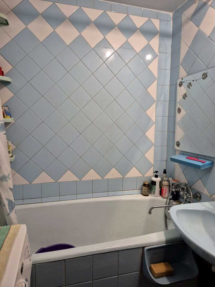 1878296968956836
