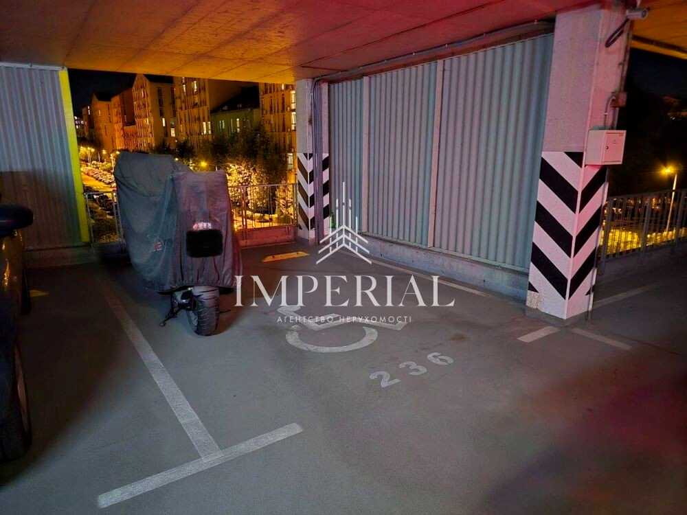 1878297161792418