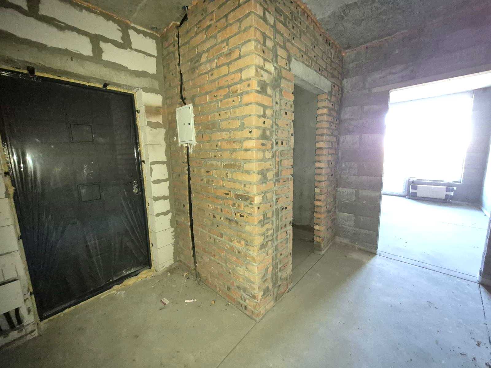 1878297289418500