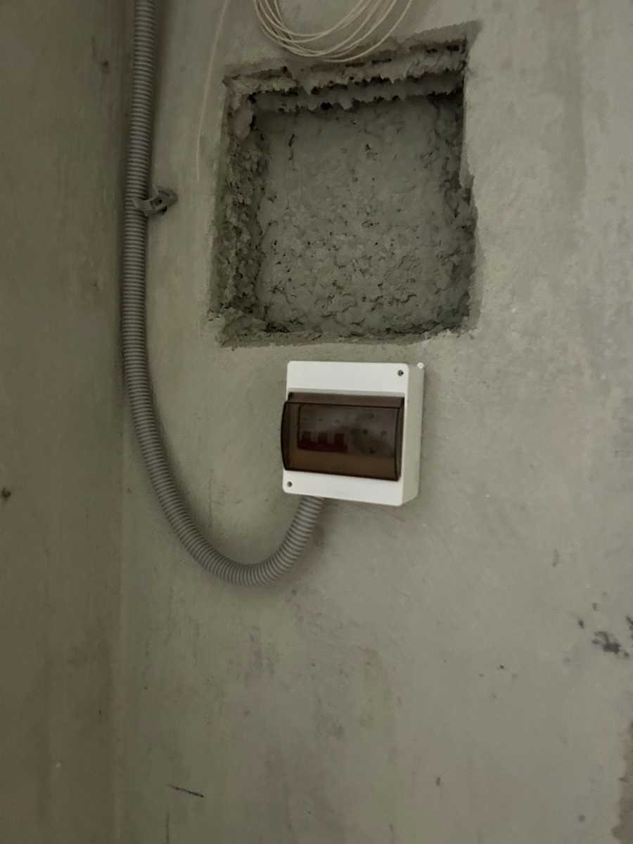1878297925286966
