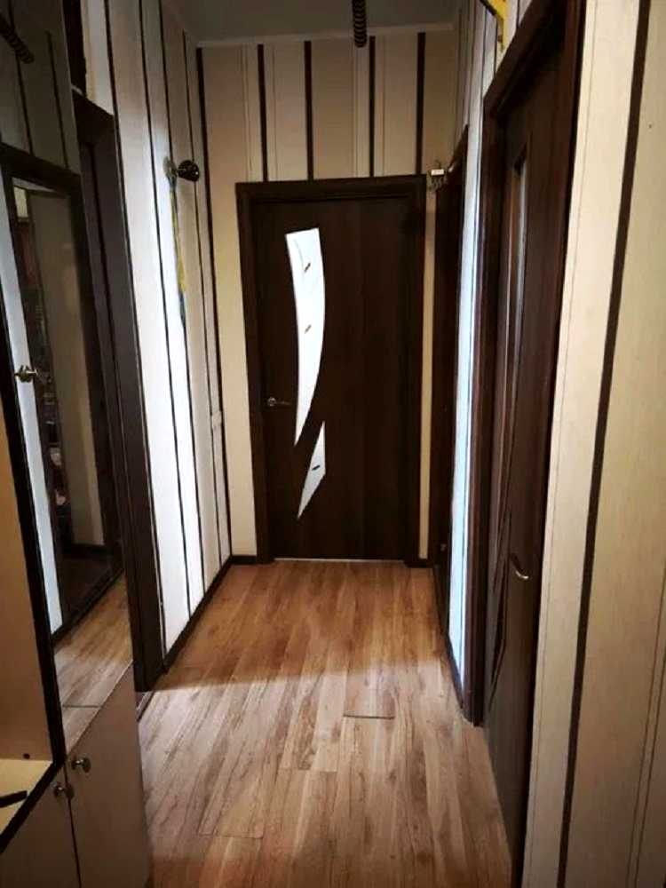 1878298127800455