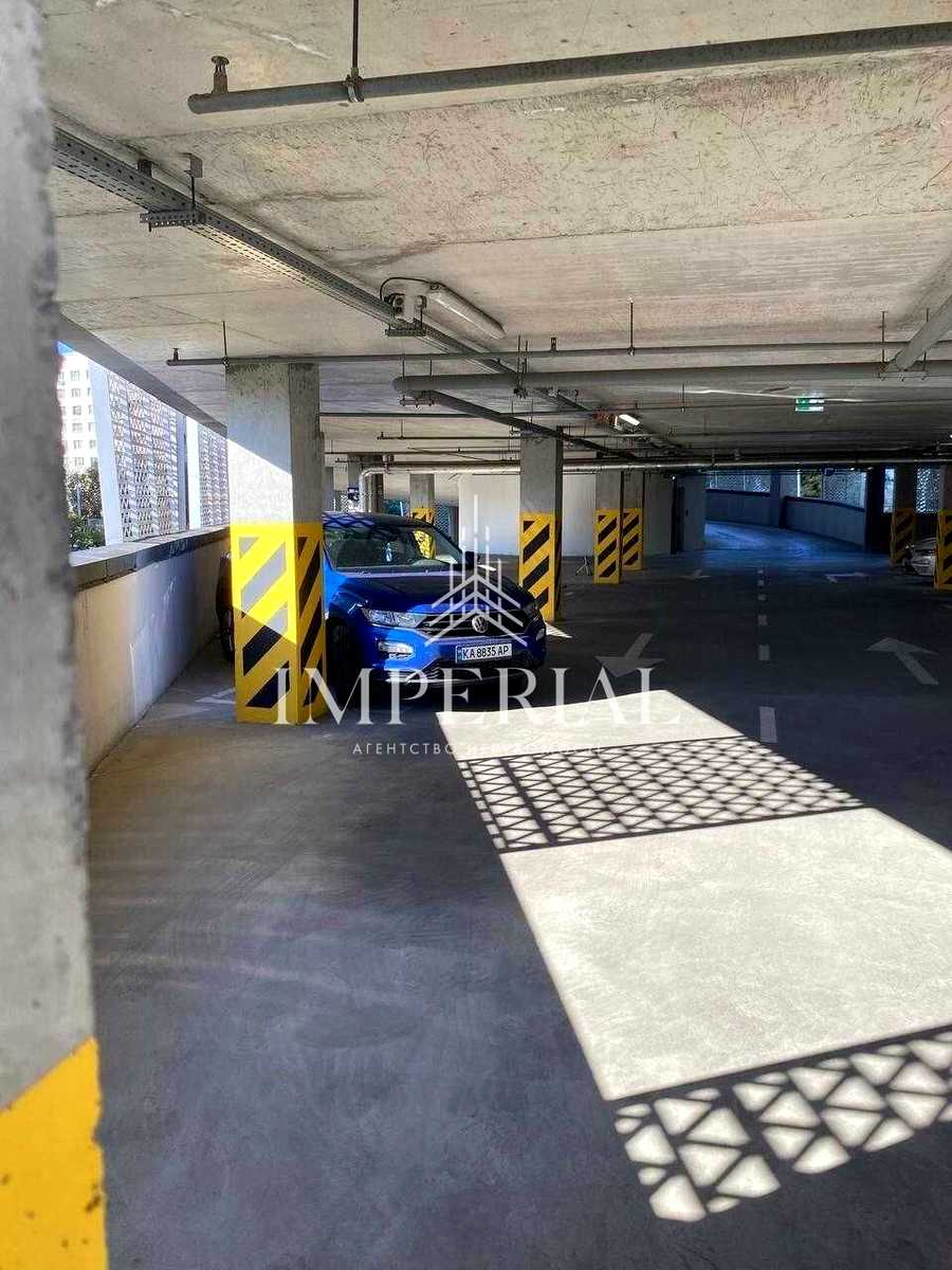 1878298188160117