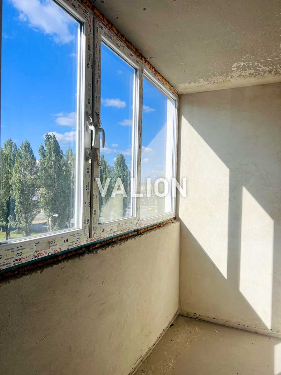 1878298630863431