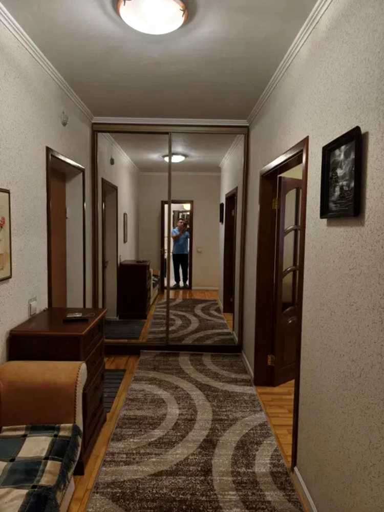 1878300579750168