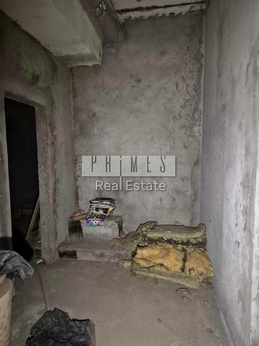 1878301403800663