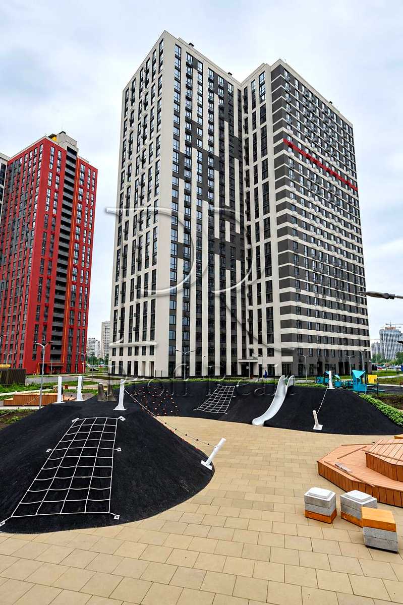 1878301505355253