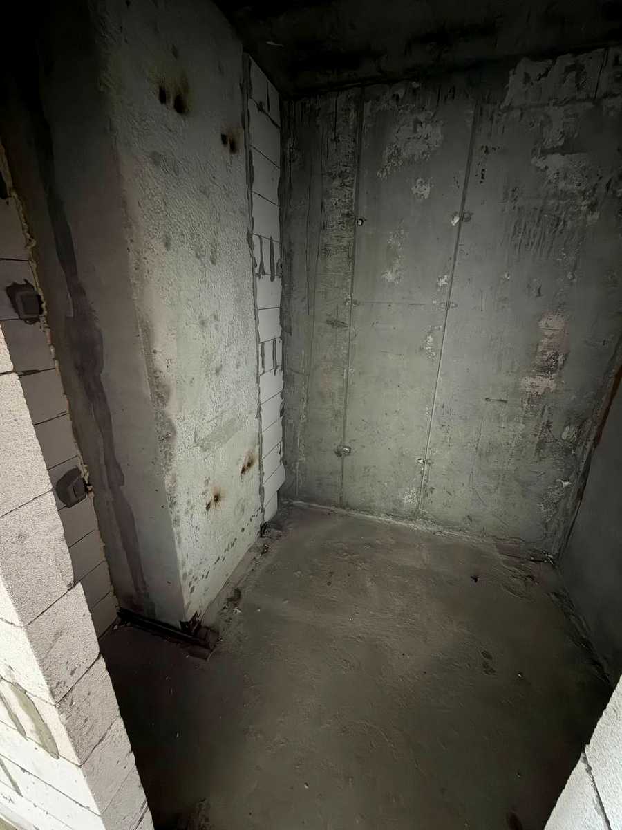 1878301827928535