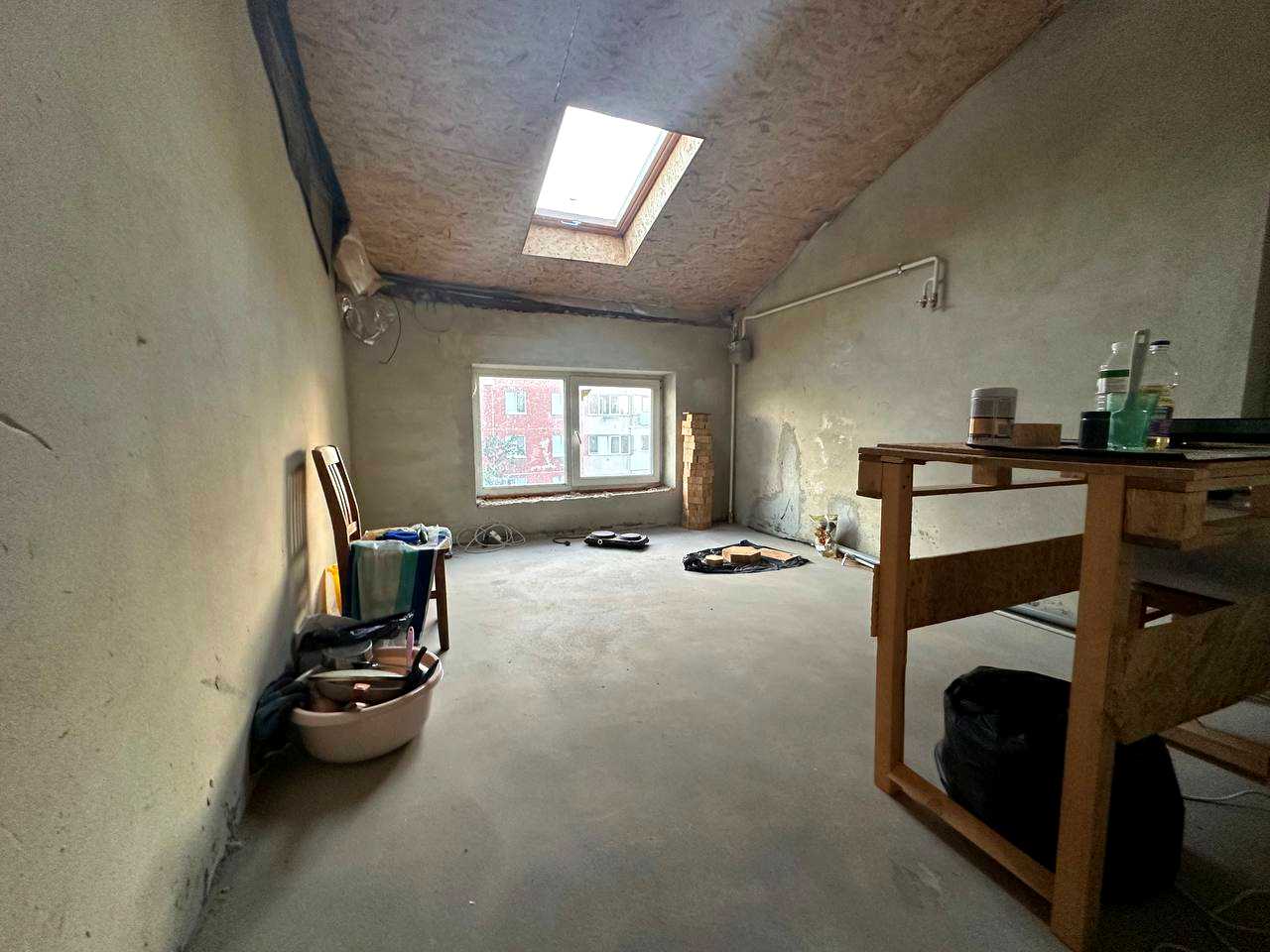1878303554748956