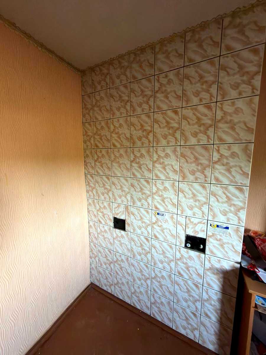 1878304302367979