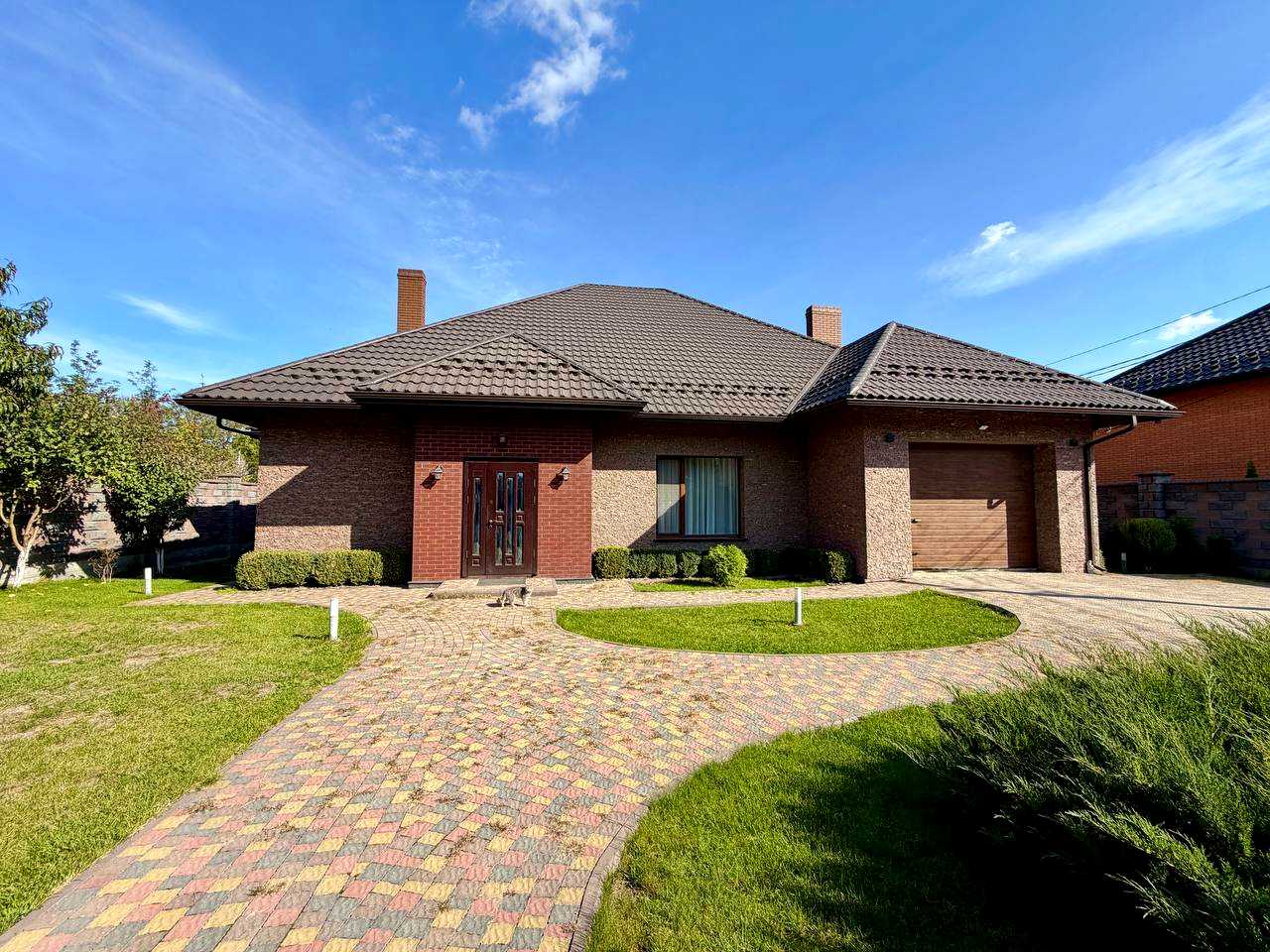 1878305840237070