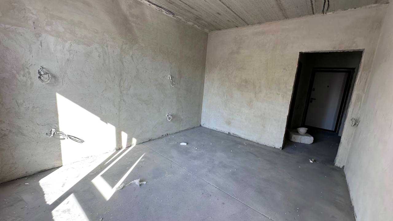 1878306777814829