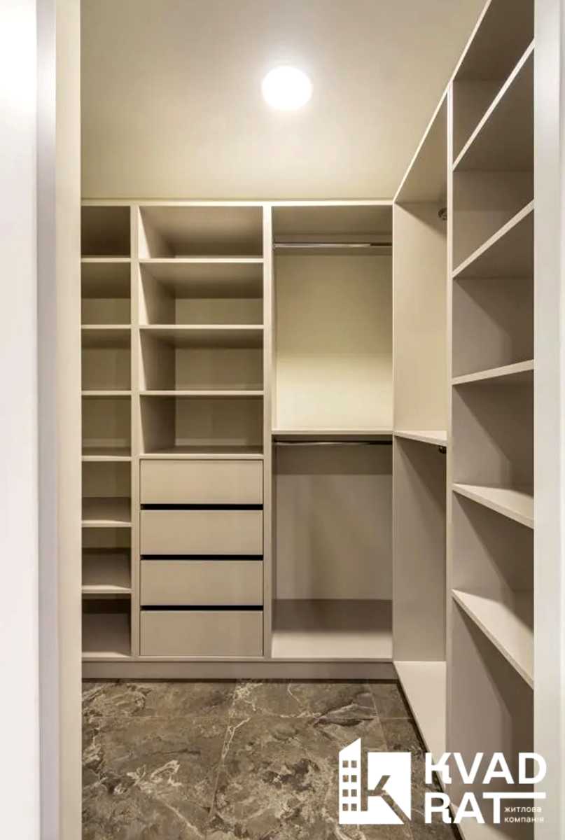 1878306790115519