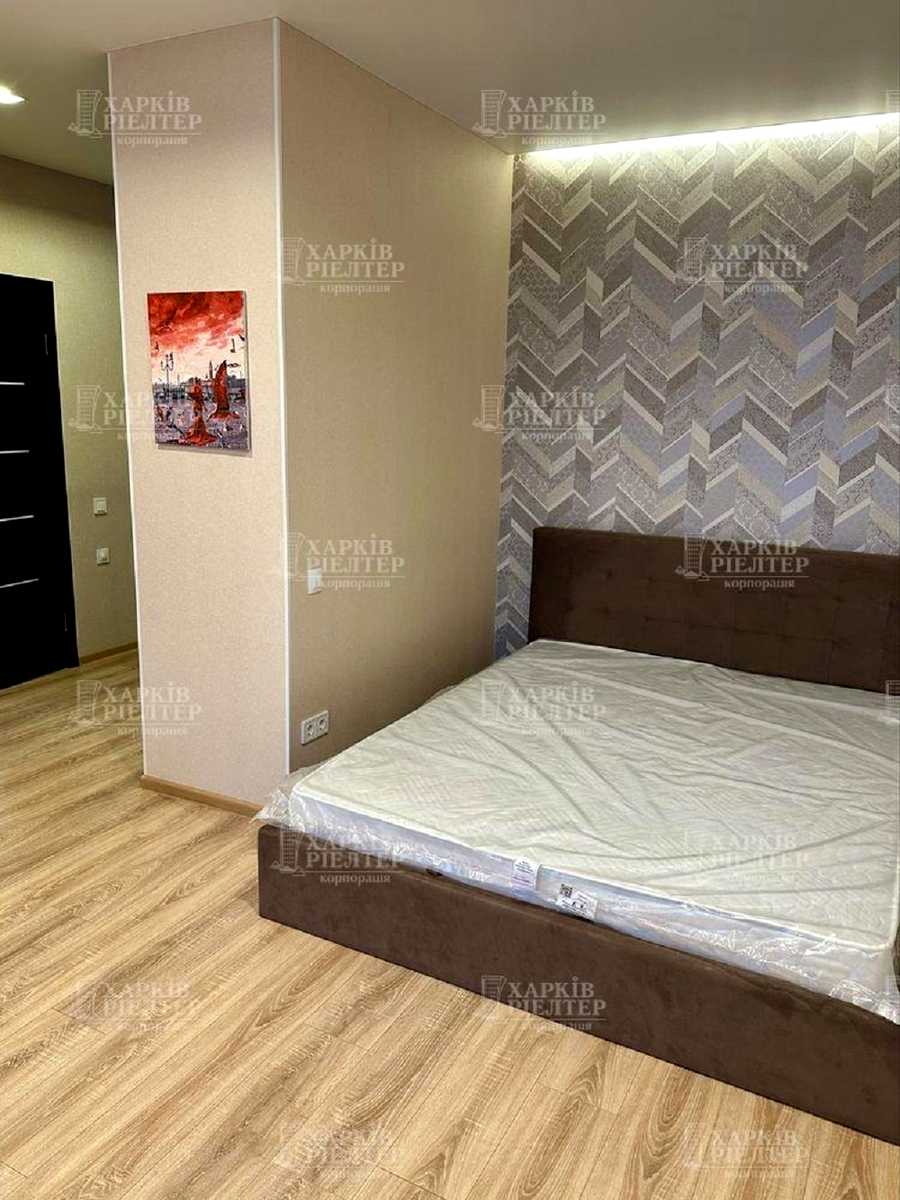 1878307149441836