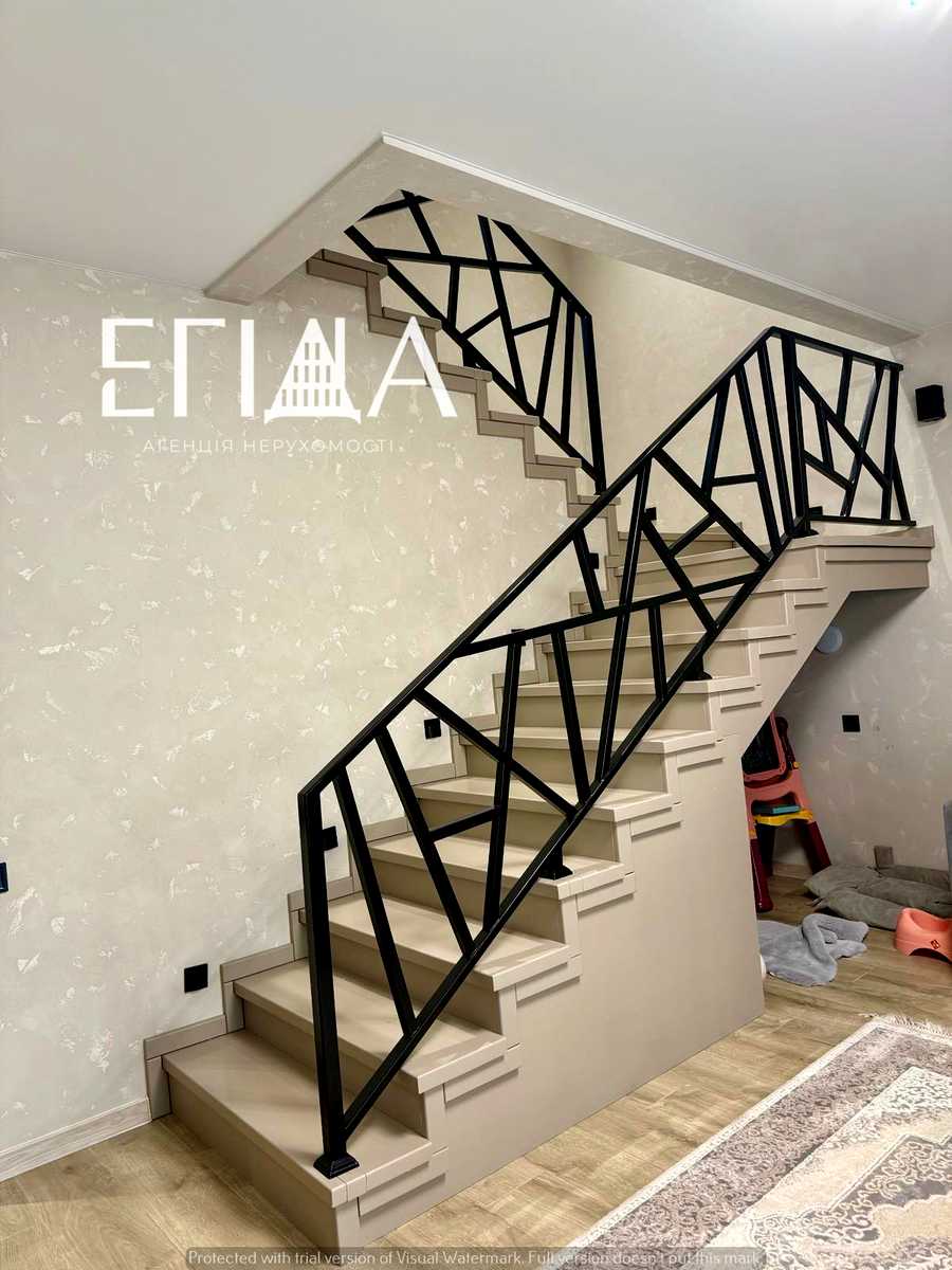 1878307729335157