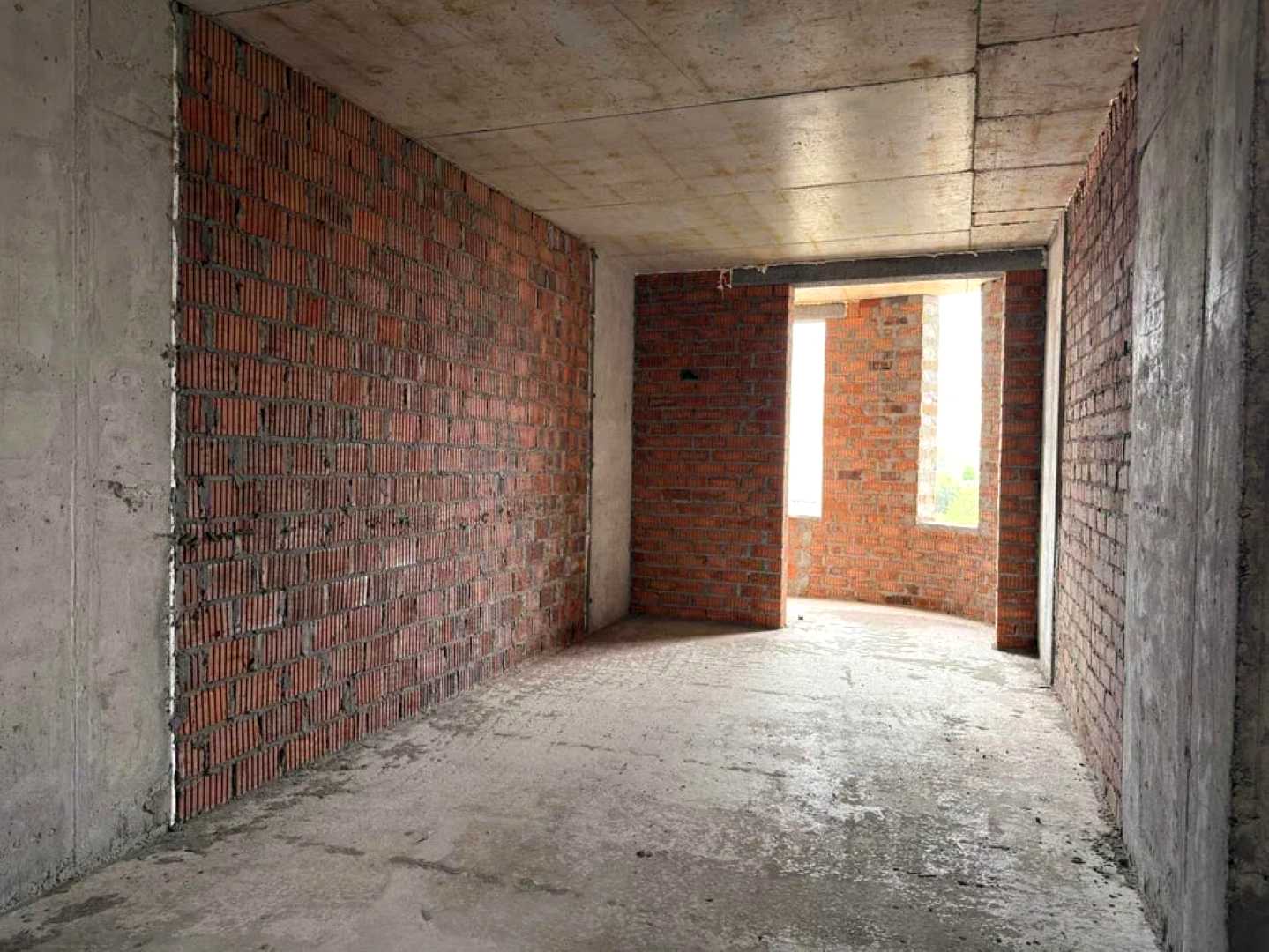 1878307991603582
