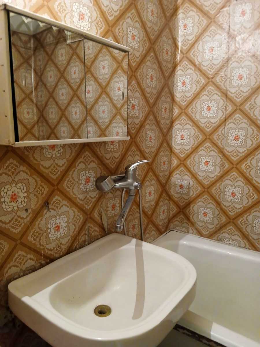 1878308683170540