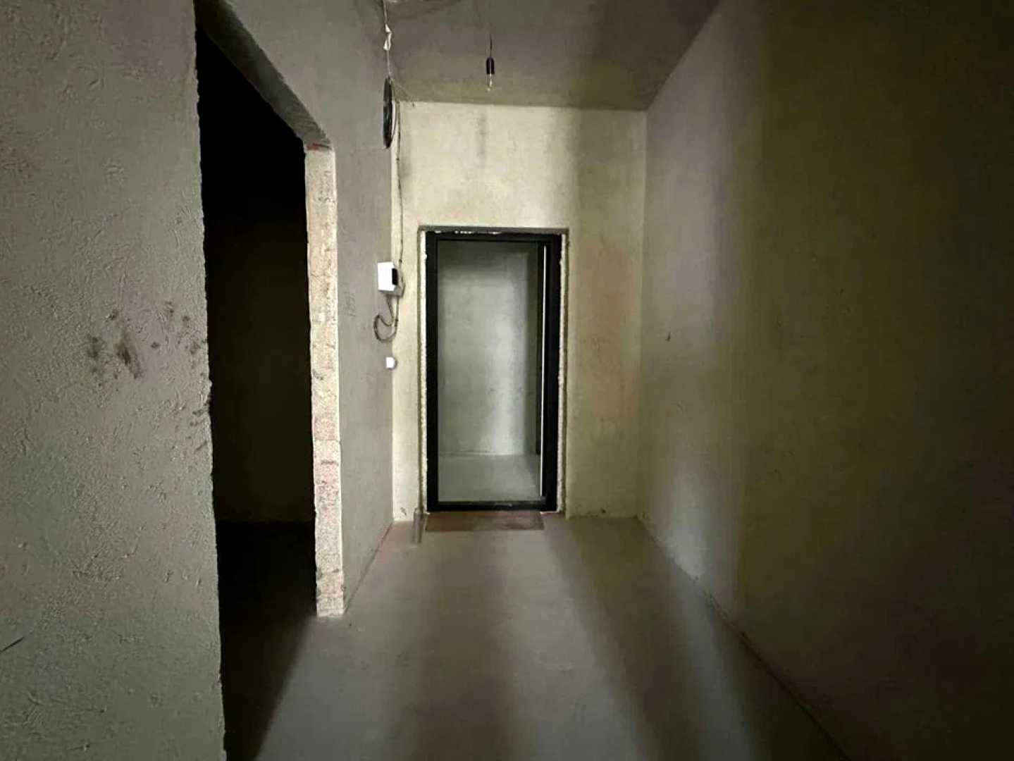 1878308735426175