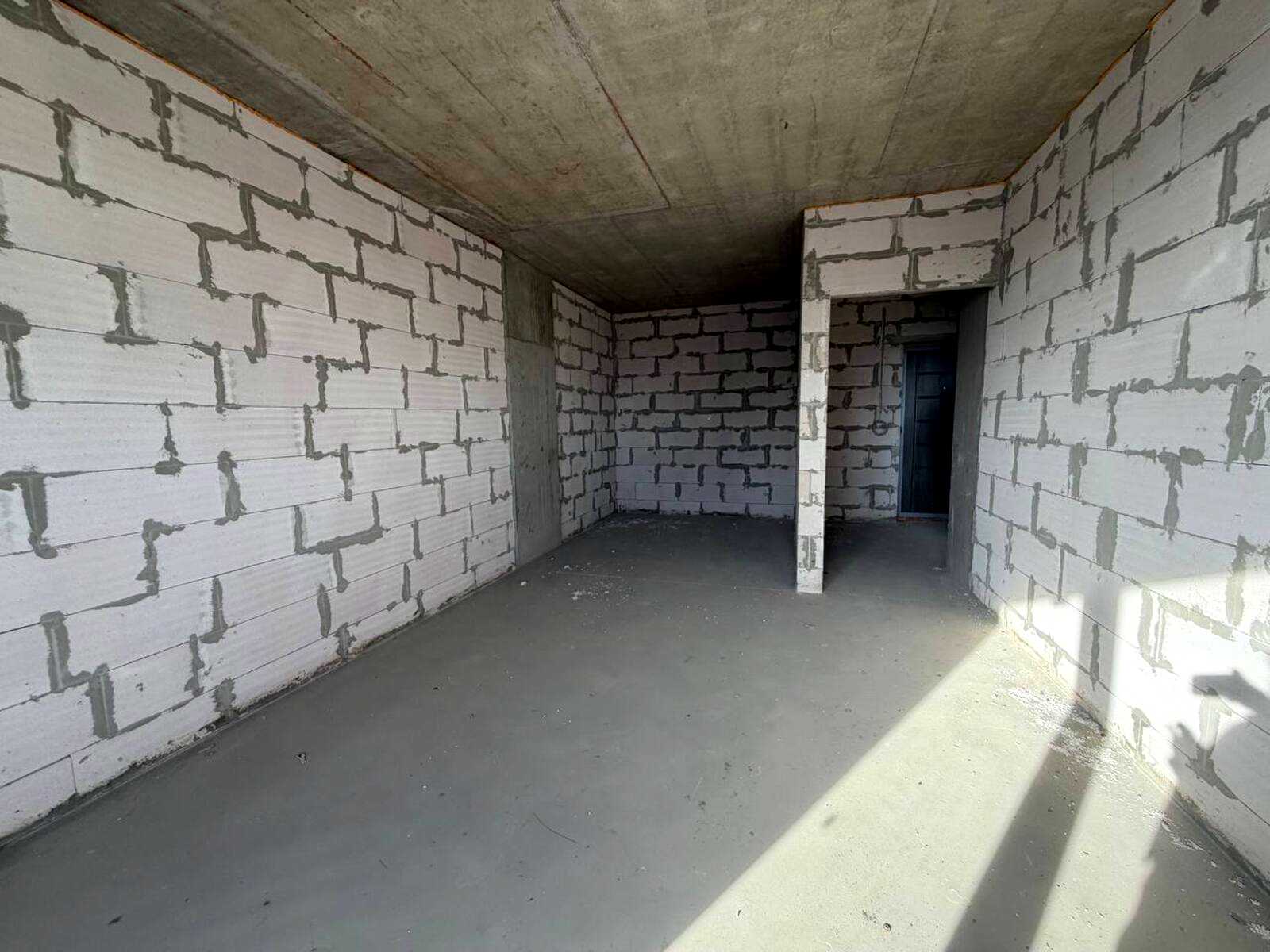 1878308961350634