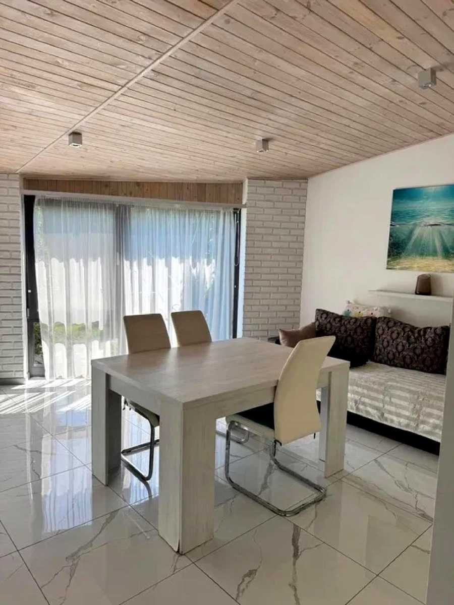 1878310996649495