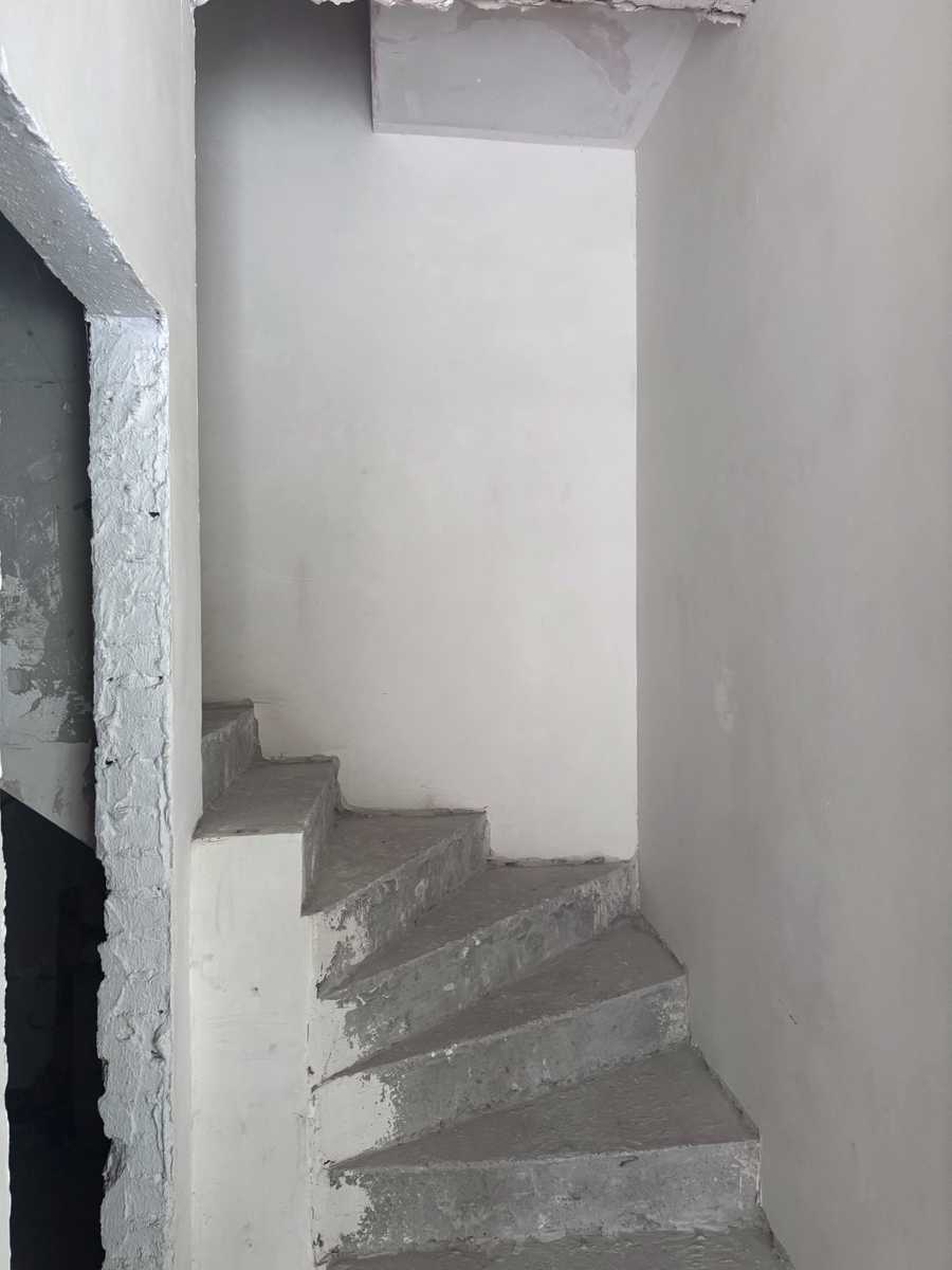 1878311184939617
