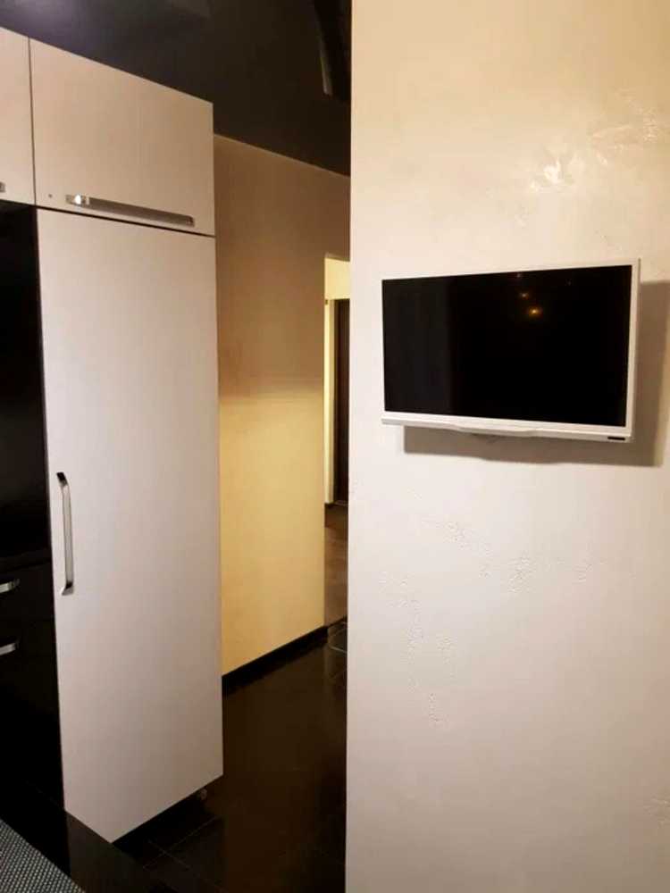 1878311661972108