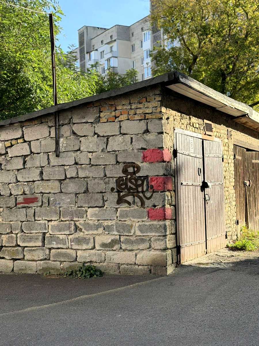 1878312734633418