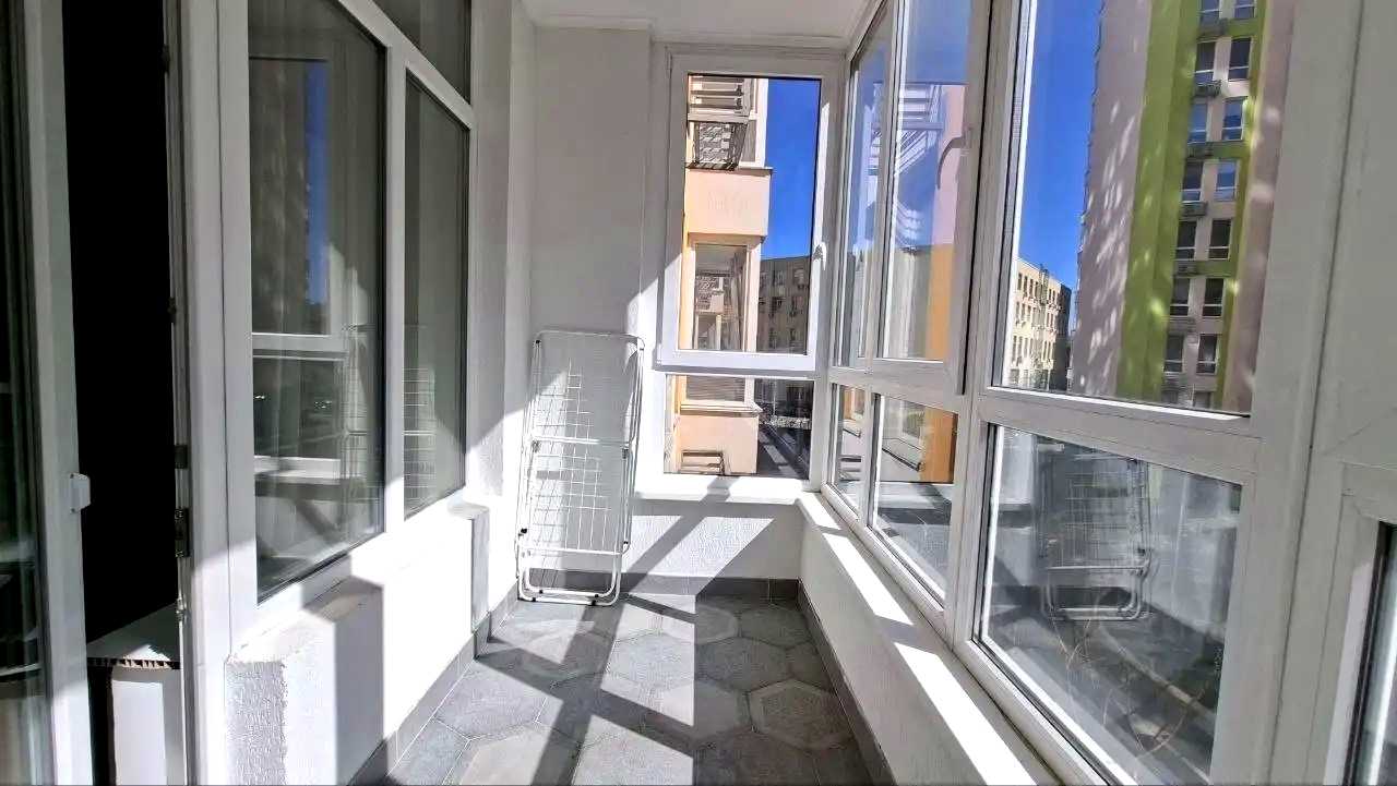 1878316630293952