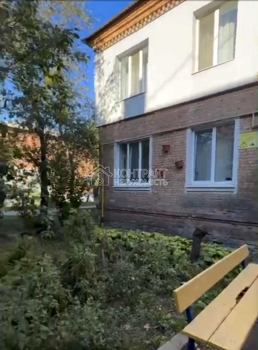 1878321102395463
