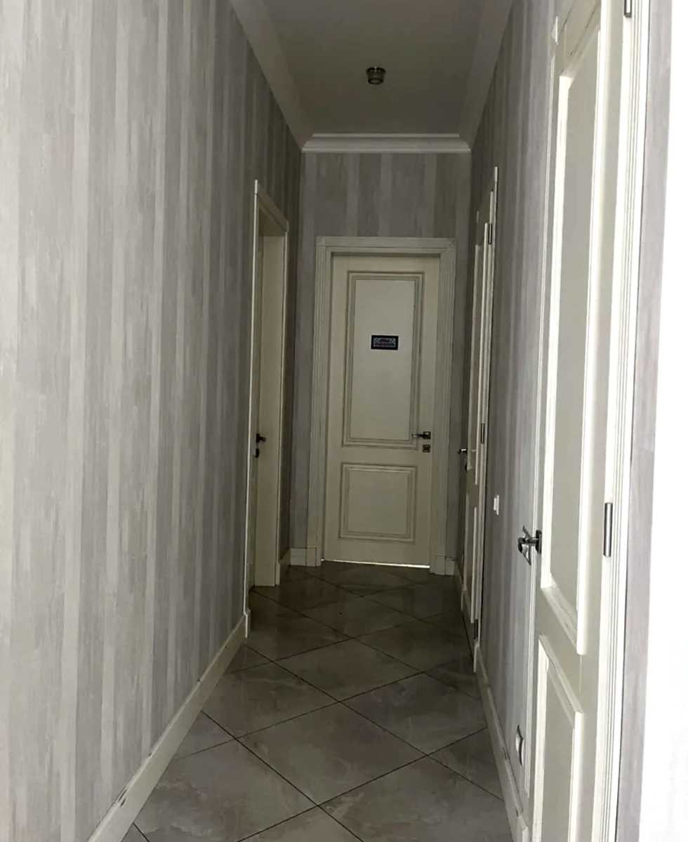 1878324954787282