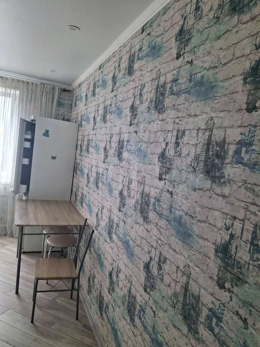 1878327456832216