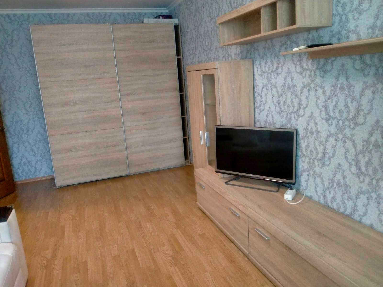 1878328616037535