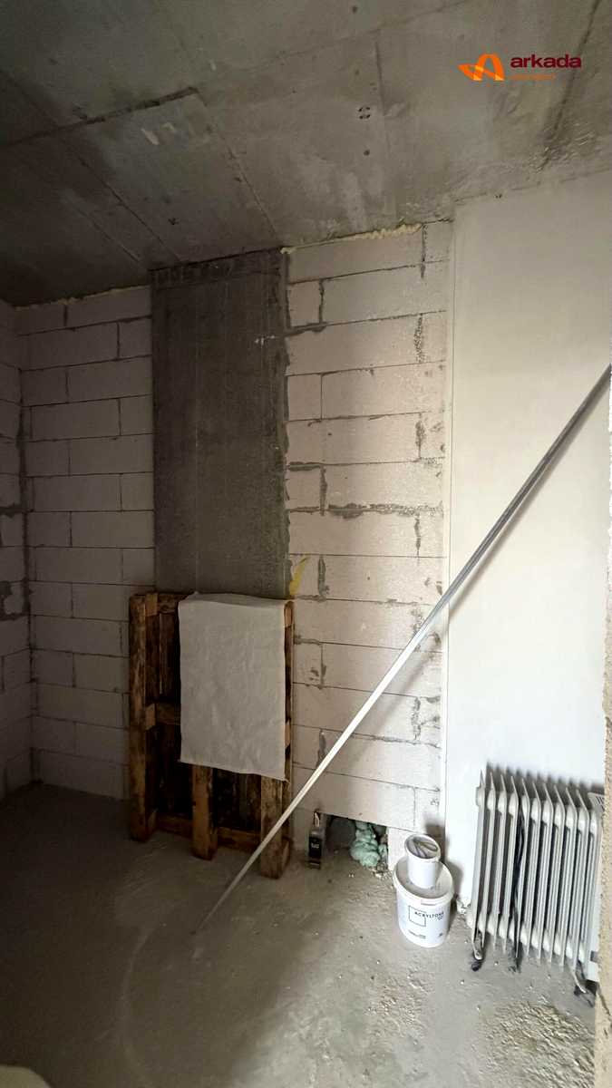 1878366608863031
