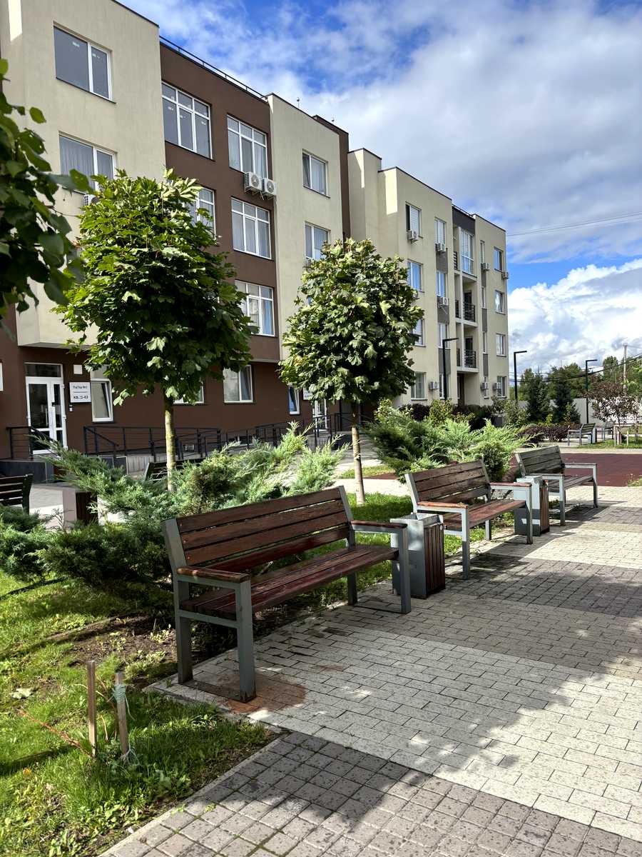 1878370822876463