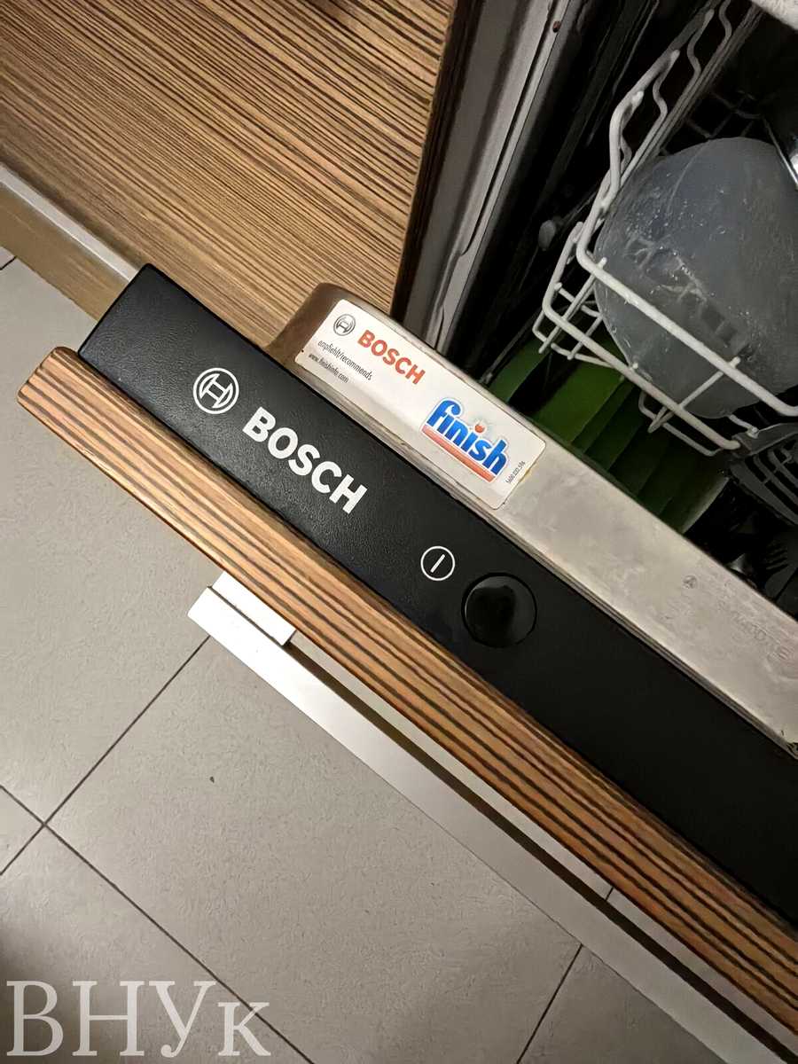 1878371256532565