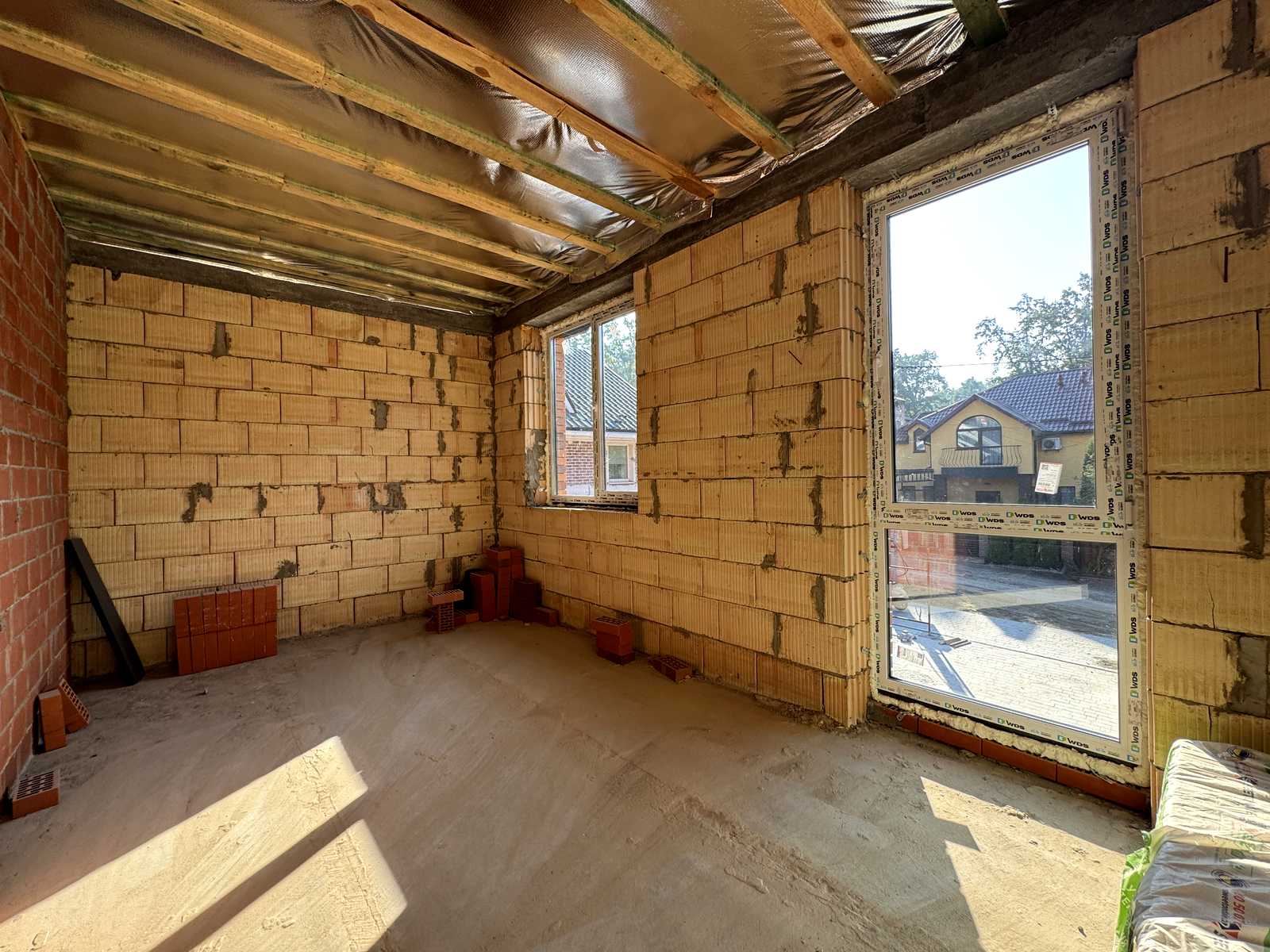 1878377293057487