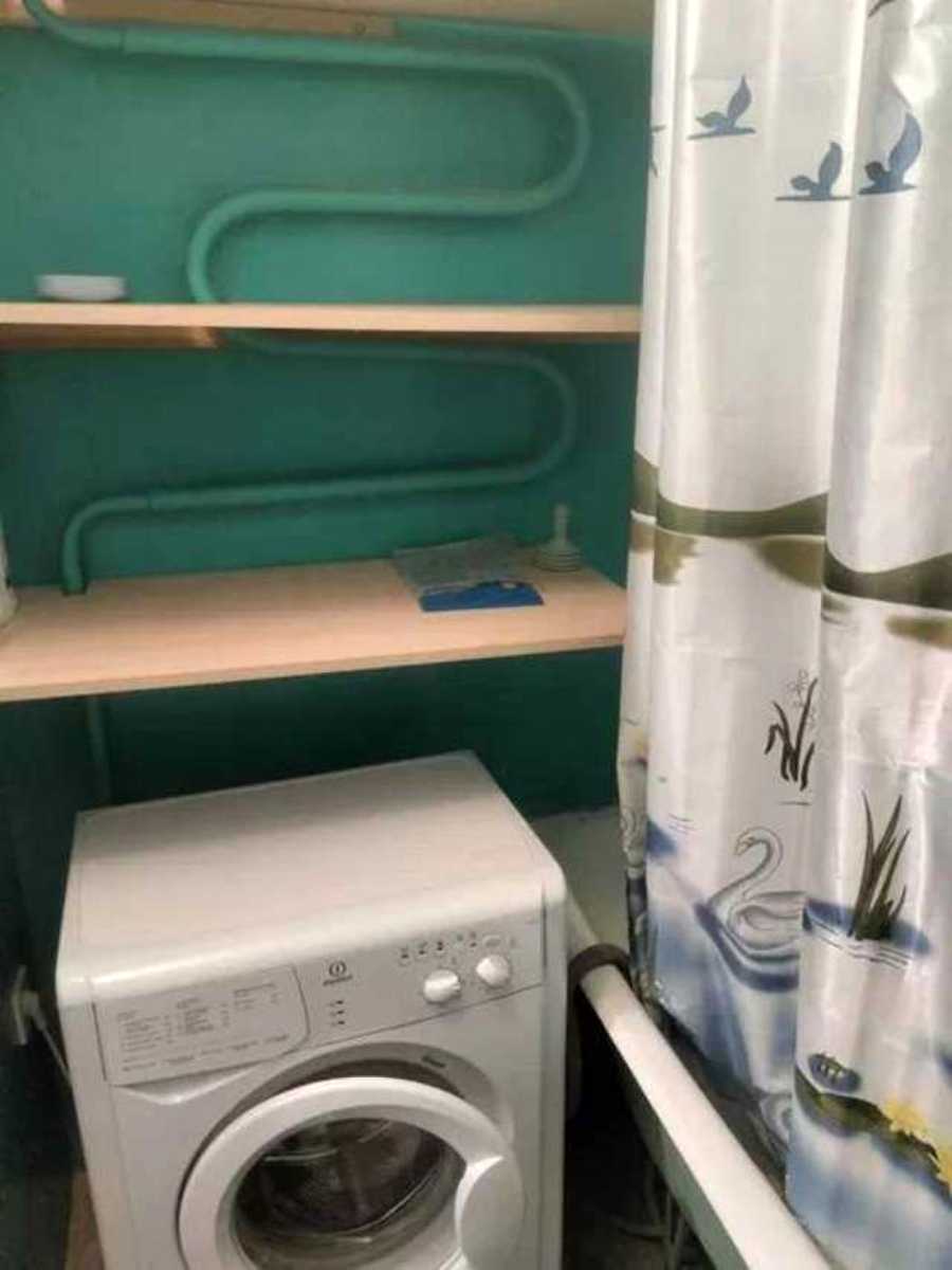 1878377506042374