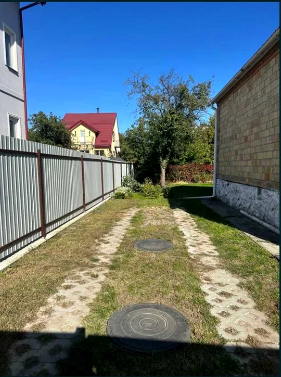 1878378158111997